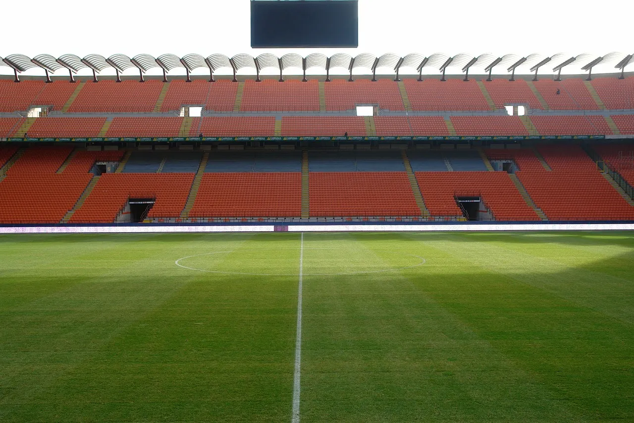 SA’s Molefi Ntseki explains player selection ahead of Zambia clash